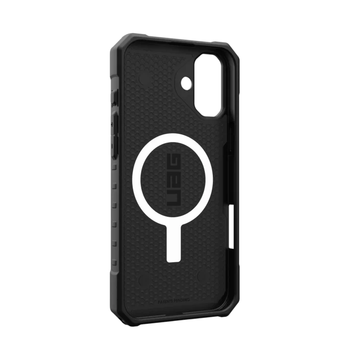 UAG Magnetic Pathfinder Case for iPhone 17 - Image 2